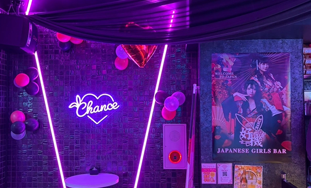 ガールズバーで一緒に楽しむお酒の飲み方 女の子と距離が縮まる自然な過ごし方