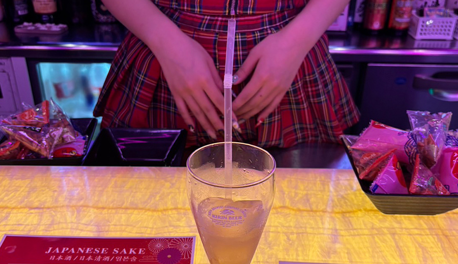 お酒片手に世界旅行！祝い事とお酒のカンケイ、バニーが語んで！